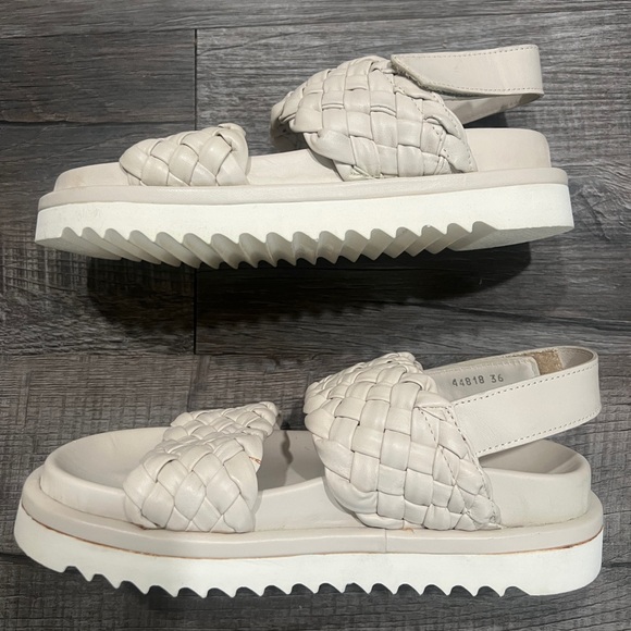 Homers Tubular Ivory Neutral Braided Sandals Ankle Strap Size 36 Reg. $375 - Picture 7 of 13